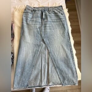 Maxi jean skirt with slit